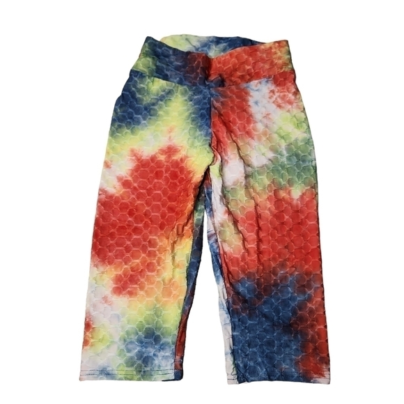 Coco Ruched Back Capri Leggings - Picture 1 of 3